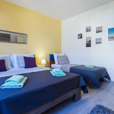 公寓 Makalu 扎达尔